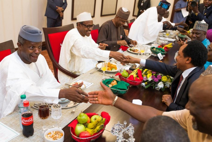 buhari-dinner2
