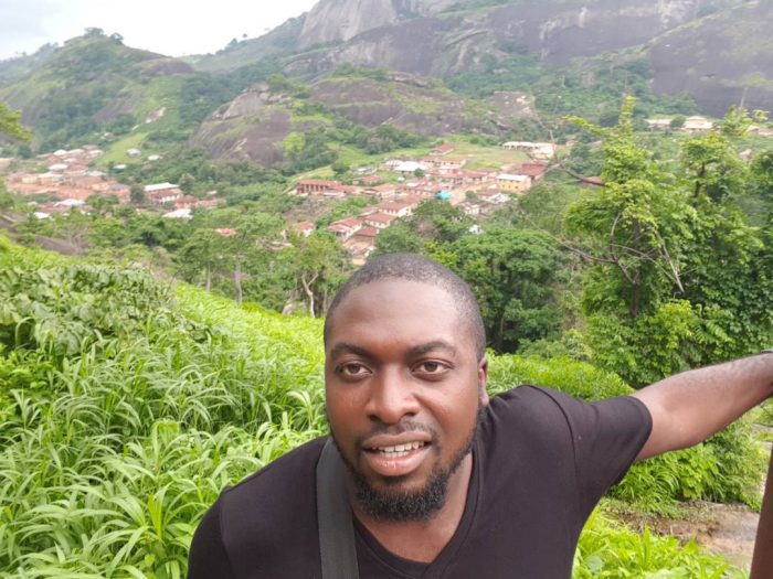 IMG-20170714-WA0015 A 25-year-old Nigerian man, Fu’ad Lawal, embarked upon a road trip that will see him touch all 36 states of Nigeria.