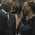 article-2521216-19FFA6AD00000578-684_470x661