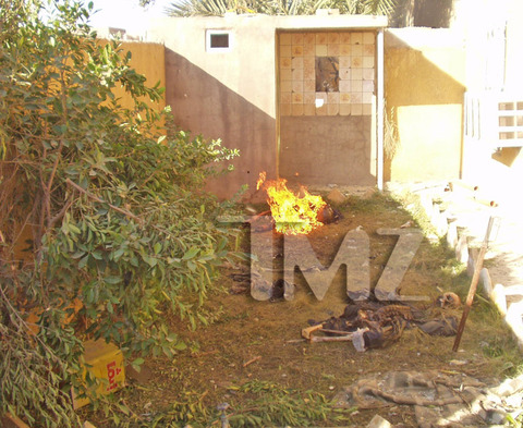 US marines burning bodies