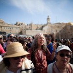 Clashes Erupt At Women of The Wall Prayer Service in Jerusalem