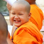 Thai_buddhist_monk_smile