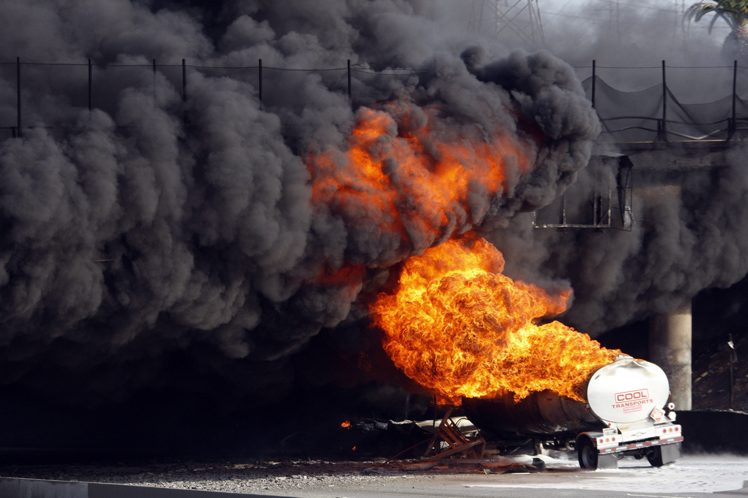 file tanker fire