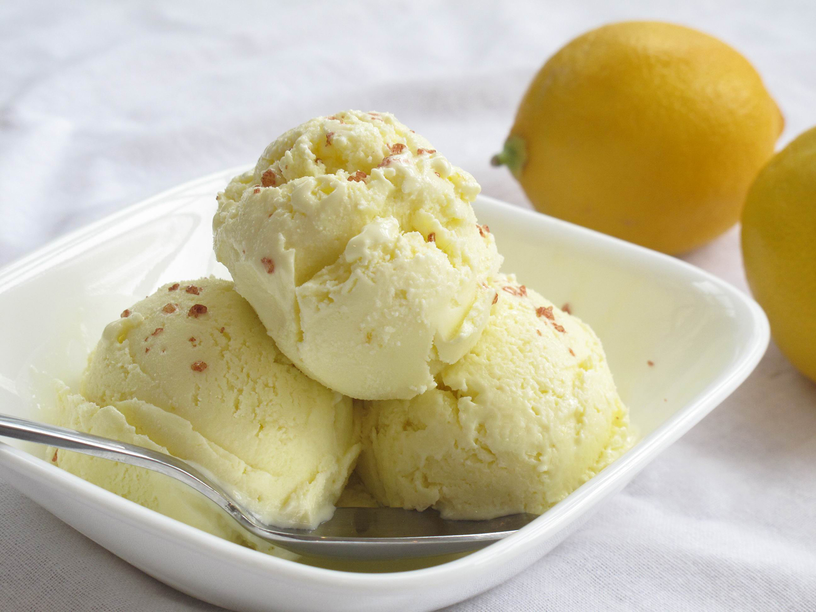 Ice cream Lemon Olive Oil Ice Cream