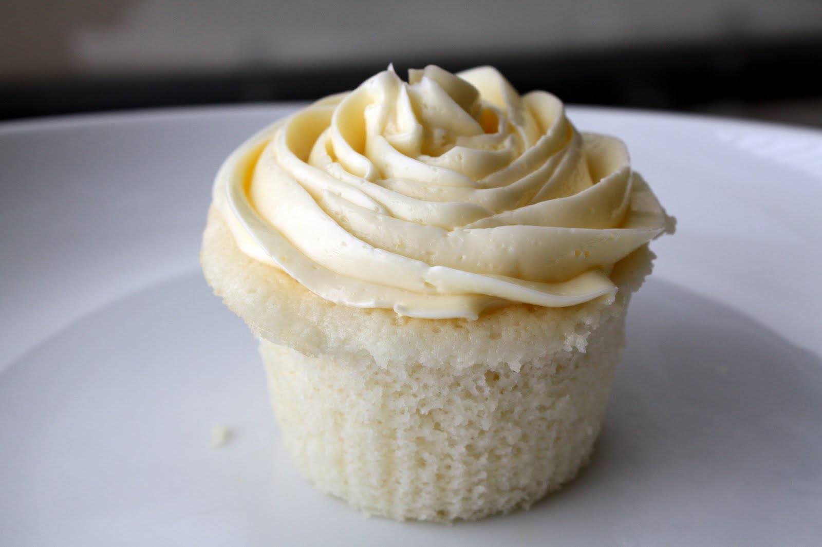 Lemon Coconut Cupcakes 34