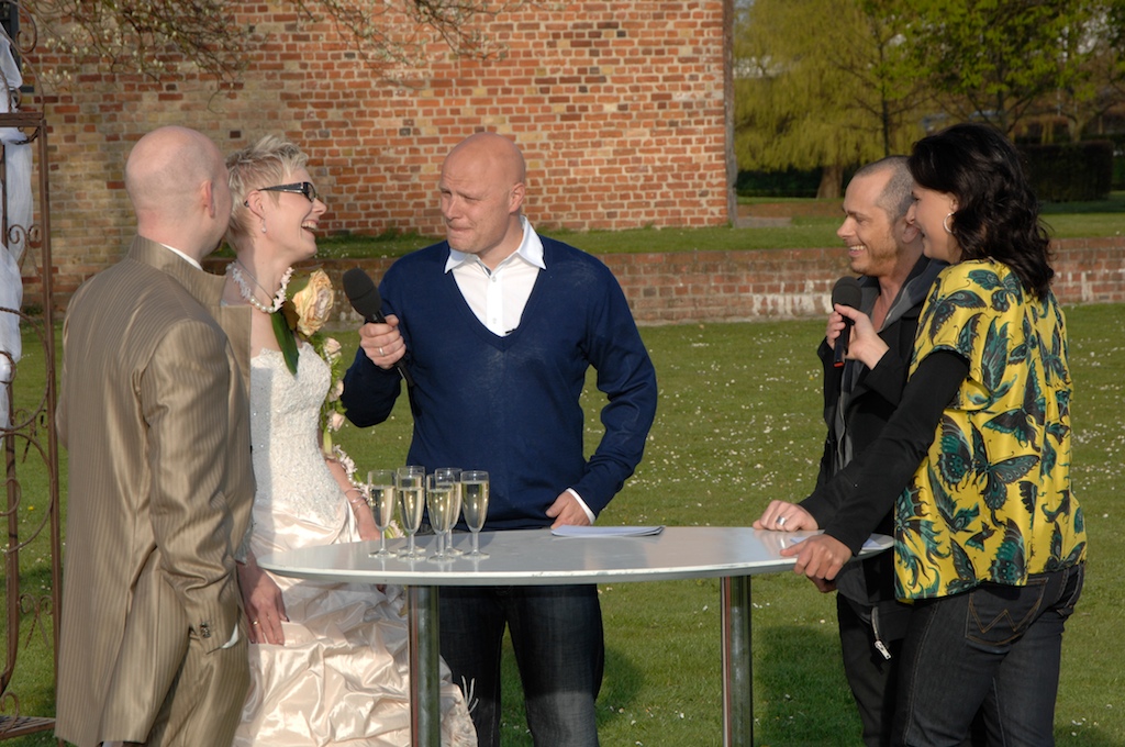Anette and Kenneth Lund with friends