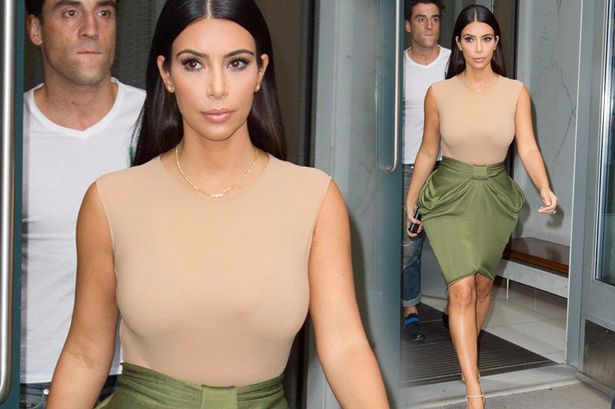 Kim Kardashian steps out of her New York apartment
