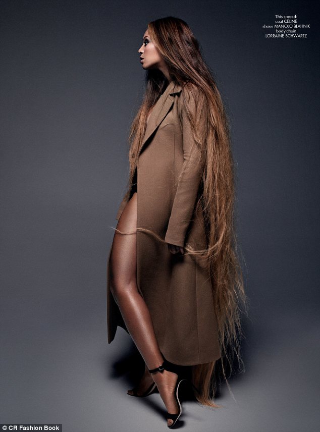 article-2736942-20E0BA2E00000578-125_634x856