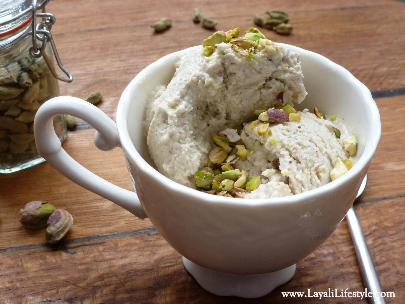 pistachio-ice-cream