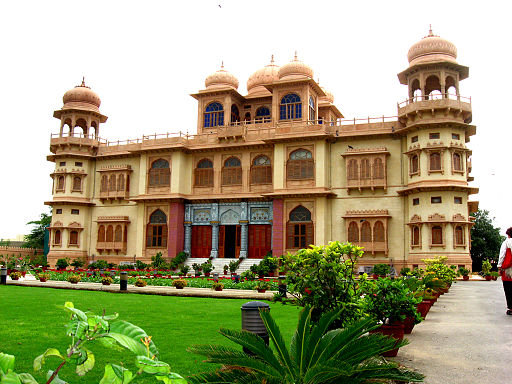 Mohatta Palace (Photo Credit: Shahid A. Siddiqi via Wikimedia Commons)