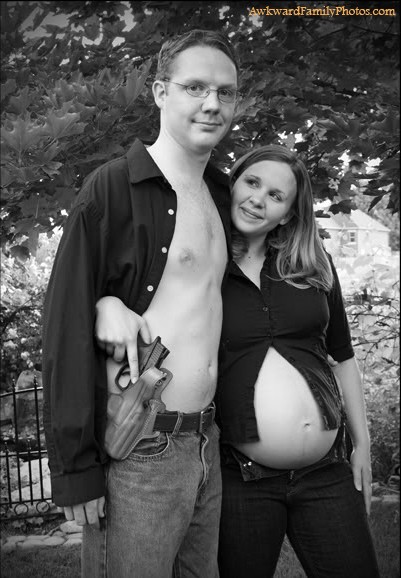 awkward-pregnancy-photos151