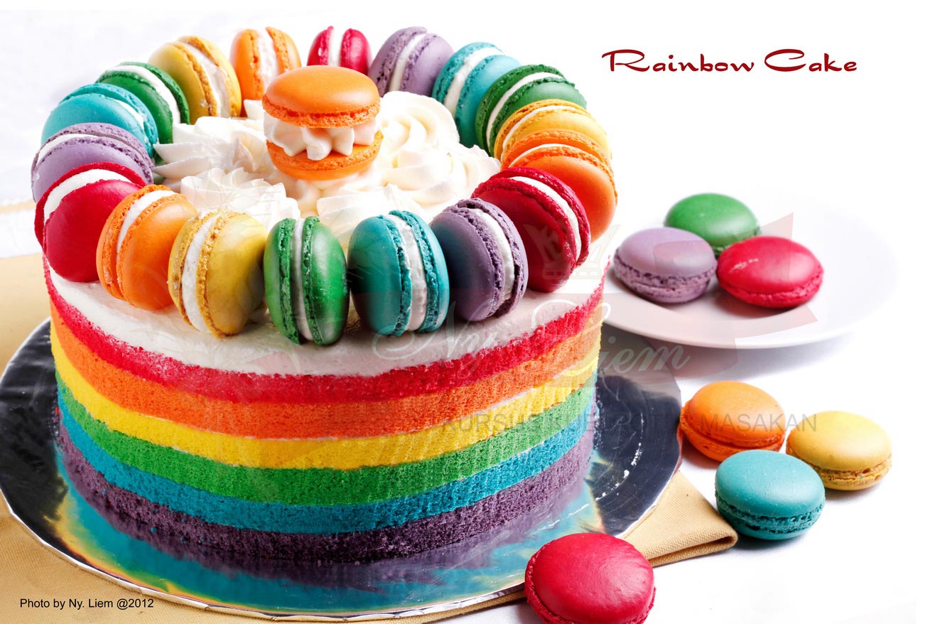 20120702012230_Rainbow_Cake_resize