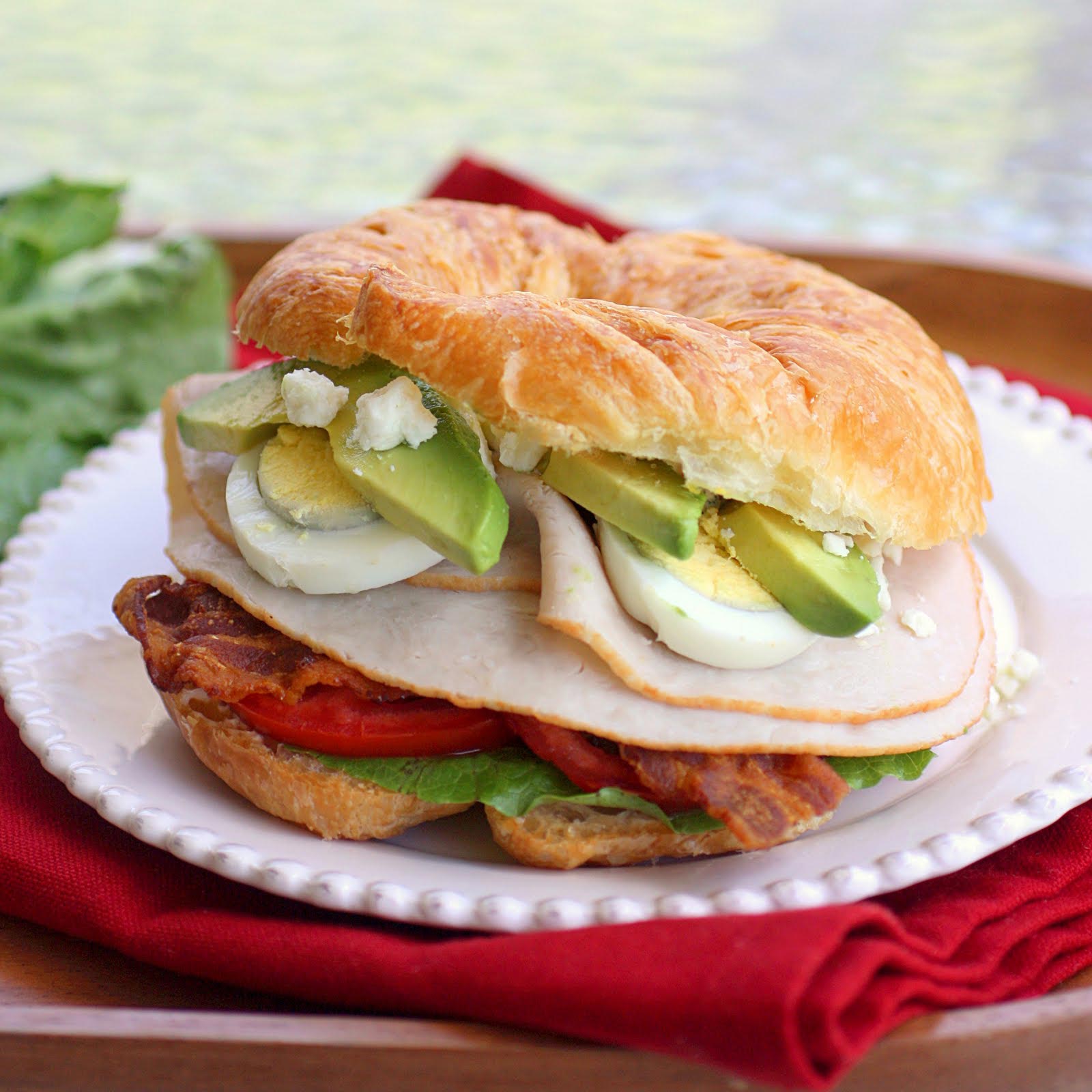 cobb-salad-sandwich-plate-The-Girl-Who-Ate-Everything