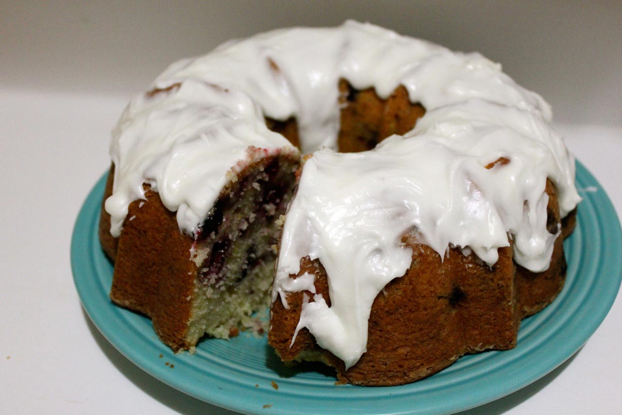 triple-berry_bundt_cake-Cake-Chooser