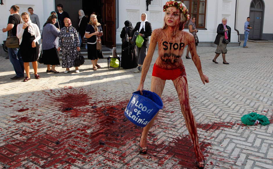 03_protesting-against-the-Ukrainian-Orthodox-Church-of-the-Moscow-Patriarchate