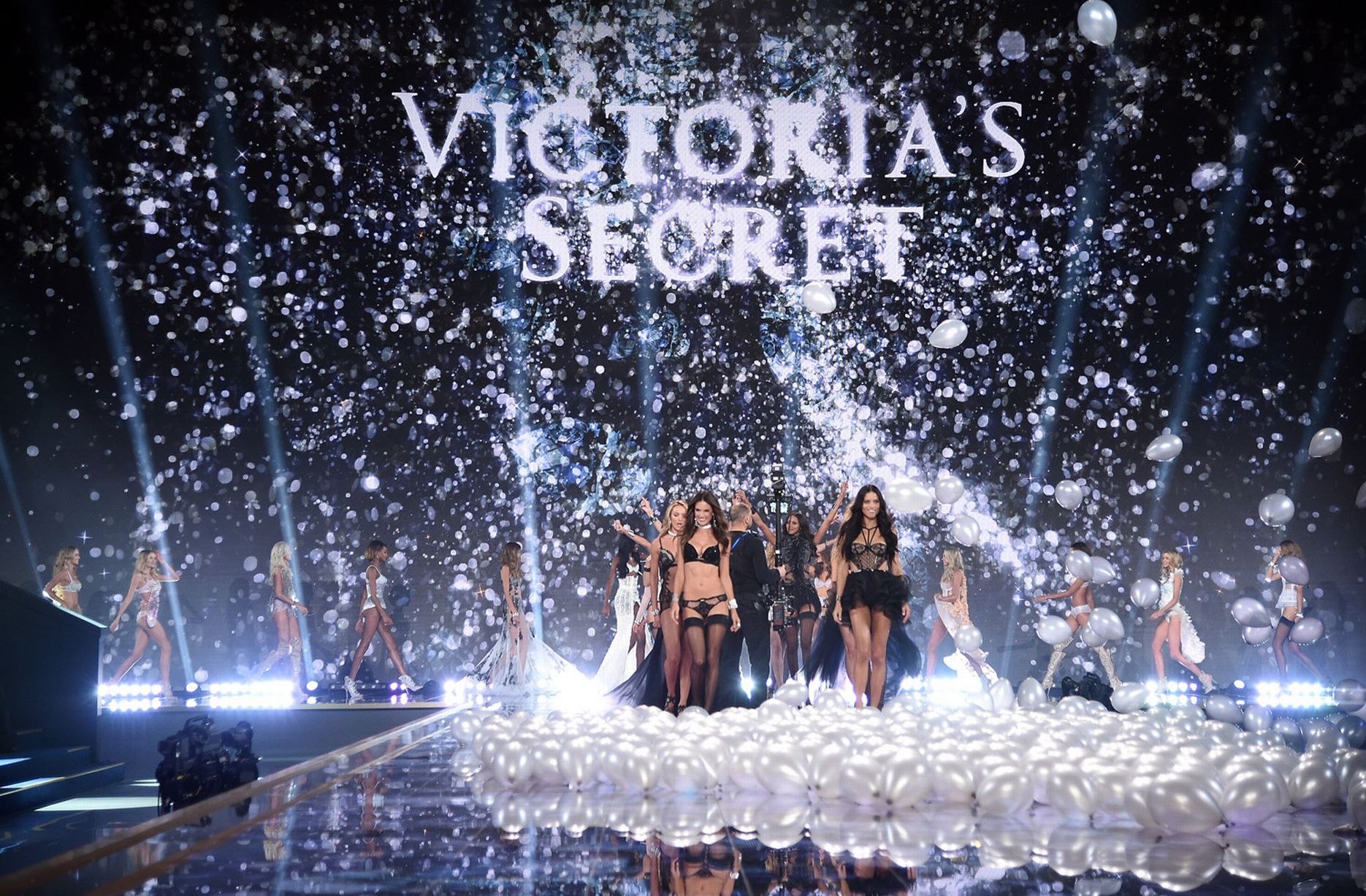 Victorias-Secret-Fashion-Show-2014 (9)