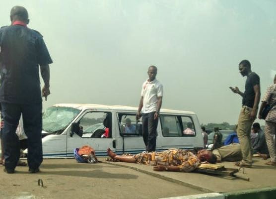 Car crash on Third Mainland Brdge, Lagos on January 22, 2015