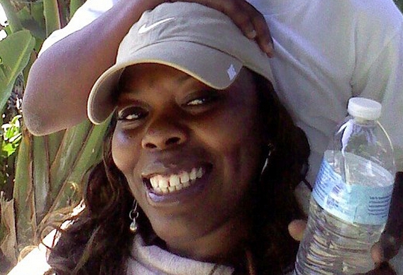 Denise Chiffon Berry, 44 died after she was shot by a gunman alongside her 12-year-old son for laughing at a stranger in California. (Photo Credit: World Wide Weird News)