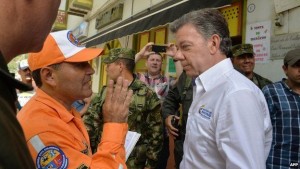 Colombian President, Juan Manuel Santos, at the scene. (Credit: AFP)