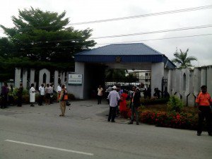 Cross River Government workers locked out for coming late