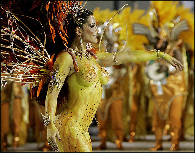 Photos Meet The Sexy Dancers At The 2015 Brazil Carnival Nudity The Trent