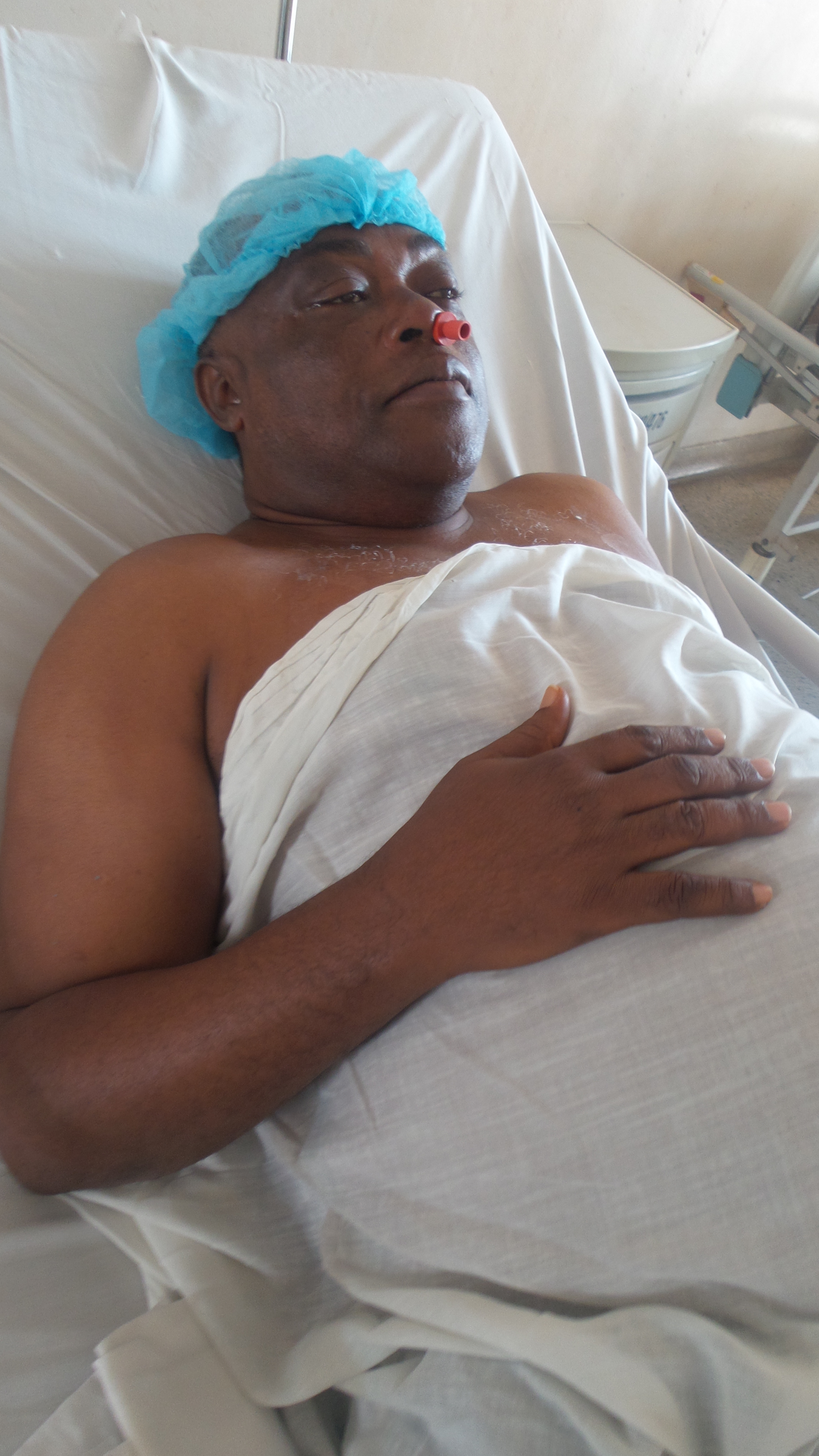 Eze Chukwuemeka Eze on the surgical bed (Photo Credit: Eze Chukwuemeka Eze)