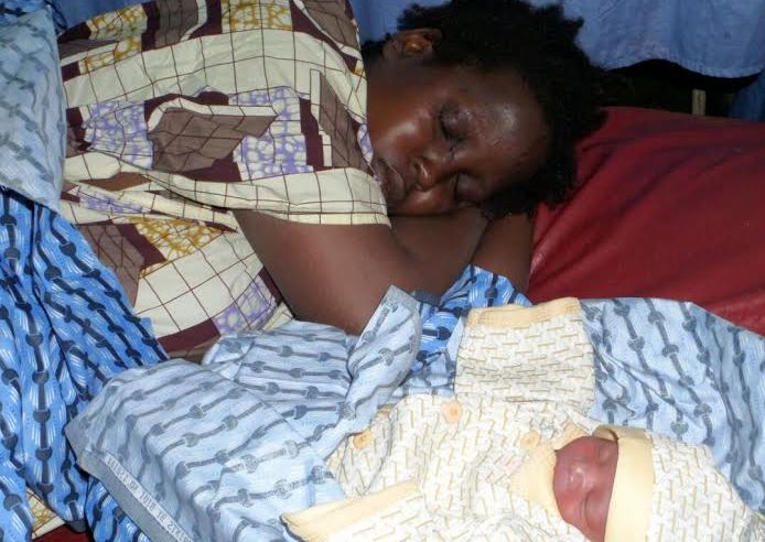 Mentally deranged woman, Hassana and her new baby in Kaduna | Vanguard