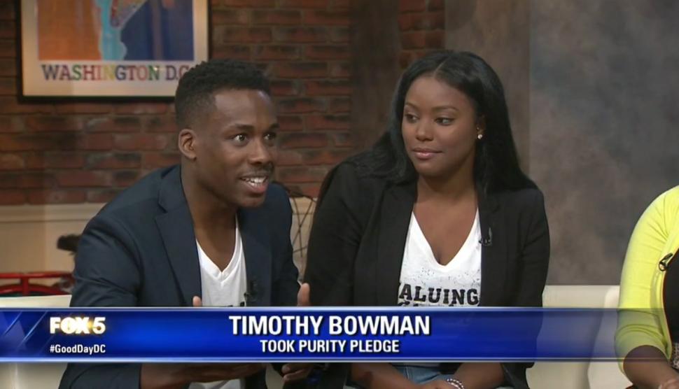WTTG Brelyn Bowman (l.) presented her pastor with a doctor-endorsed purity certificate proving she was a virgin when she married Timothy Bowman (r.). |Screengrab from Fox News