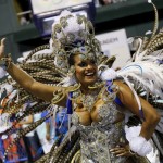 2016-02-08T042252Z_01_AST67_RTRIDSP_3_BRAZIL-CARNIVAL-08-02-2016-06-02-16-543