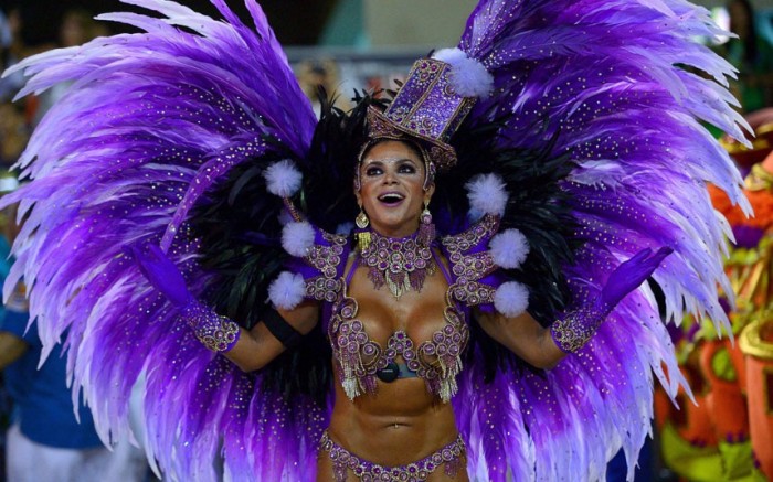 Meet The 50 Sexiest And Naked Samba Dancers At World S Biggest Street Party Of 2016 [nudity