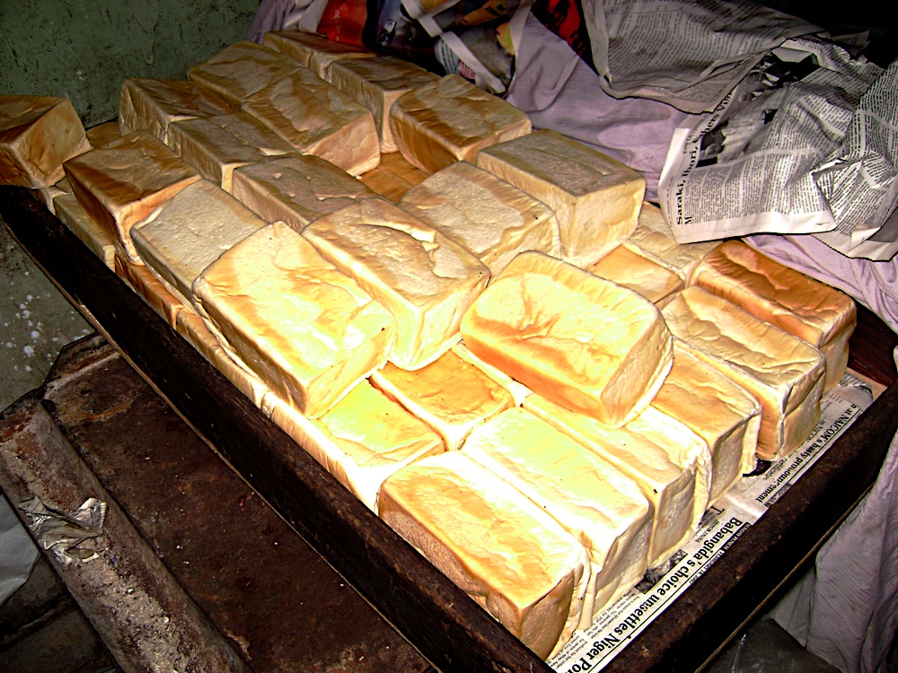 'Agege' Bread: Local bread produced in Lagos | Greatest Joswil Blogspot