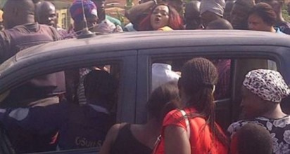 Nollywood actress, Mercy Aigbe at the scene of the alleged police harassment in Osogbo, Osun State.