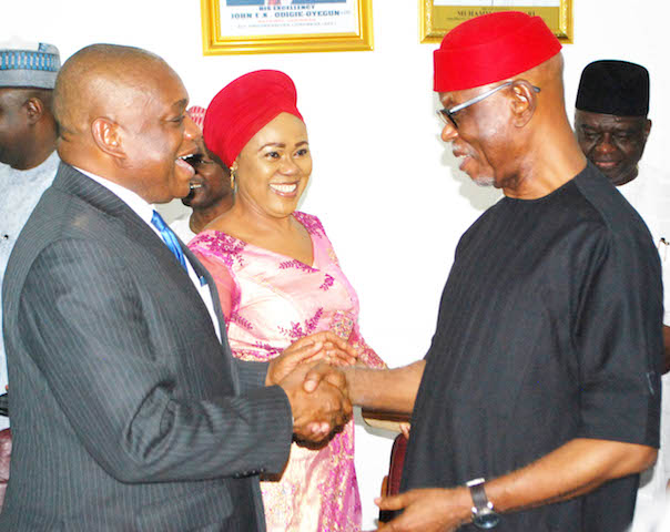 Former Governor of Abia state, Dr Orji Uzor Kalu; Women Leader, South East, All Progresive Congress (APC), Mrs Sally Chinedu and the National Chairman of APC, Chief John Odigie-Oyegun, during the visit of Dr Orji Uzo Kalu to APC Secretariat in Abuja on Wednesday (16/11/16). Dr Orji Uzo Kalu officially joined APC in Abuja. | Hogan Bassey/ICE/NAN