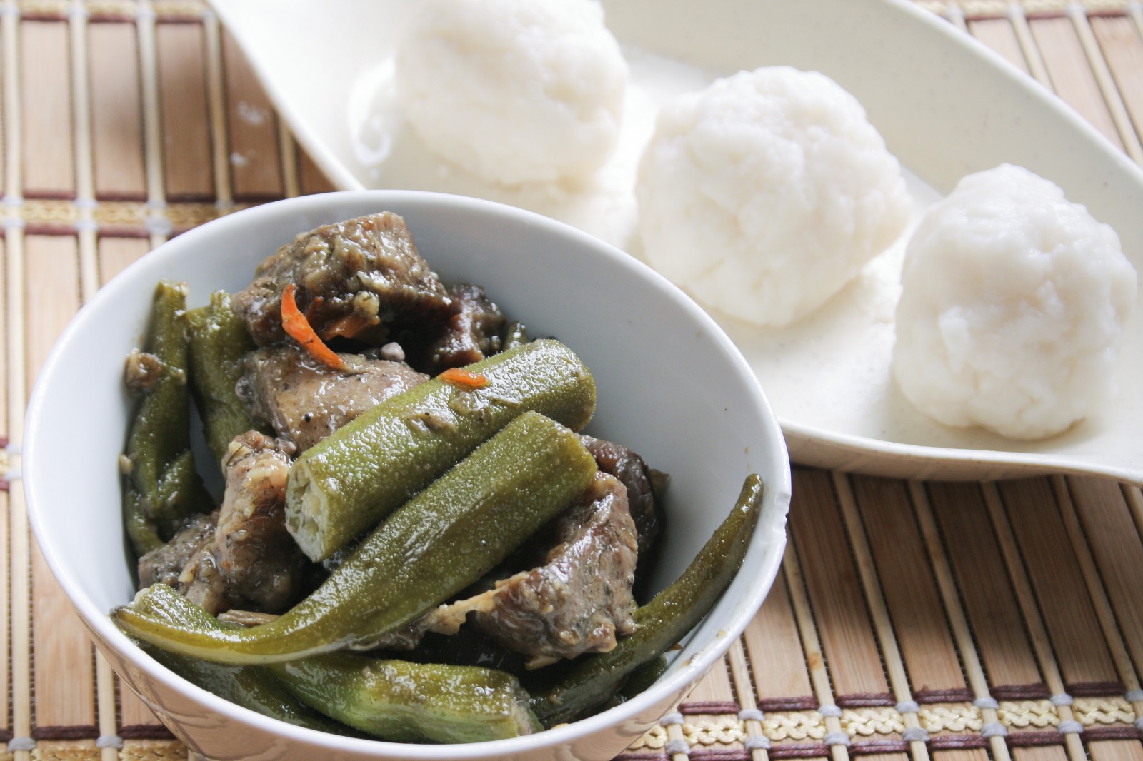 Okra soup and fufu eat