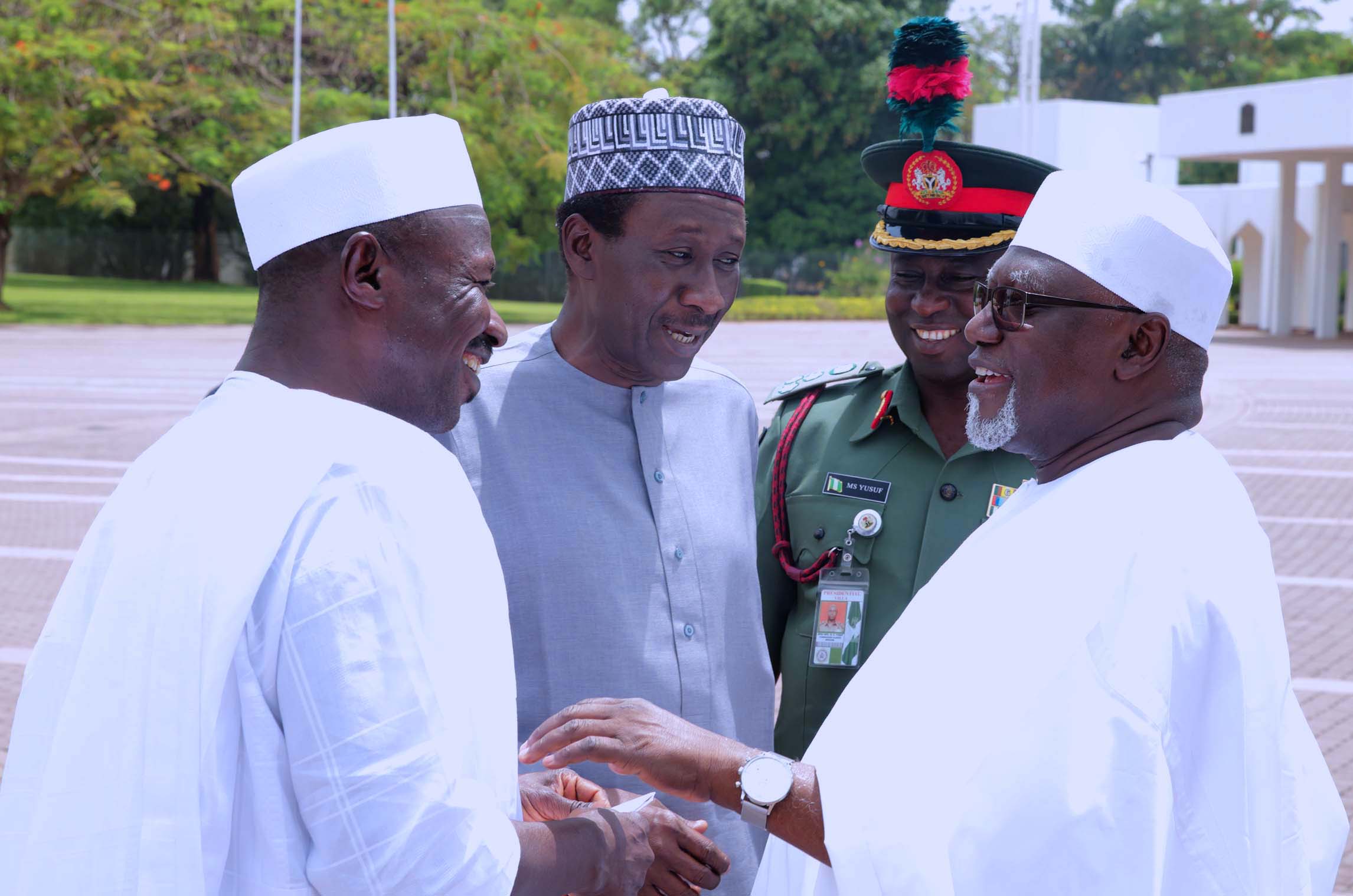 square L-R; Acting Chairman EFCC, Ibrahim Magu, National Security Adviser Major General, Babagana Monguno (Rtd), Commander of Brigade of Guards Brig Gen MS Yusuf and Director General DSS, Lawan Daura in a chat after Juma’at prayer at the Aso Villa in Abuja on April 21, 2017. | Sunday Aghaeze