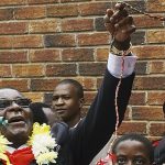 robert_mugabe_birthday_20120221_0-640×320 (1)