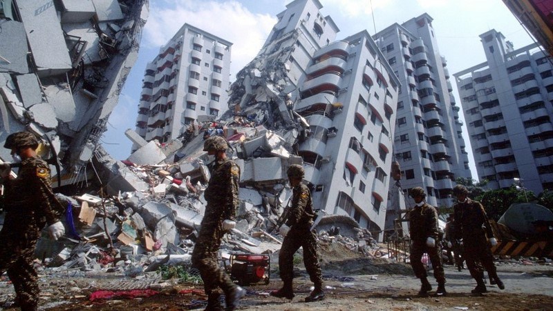 A scene from the Taiwan Earthquake Scene