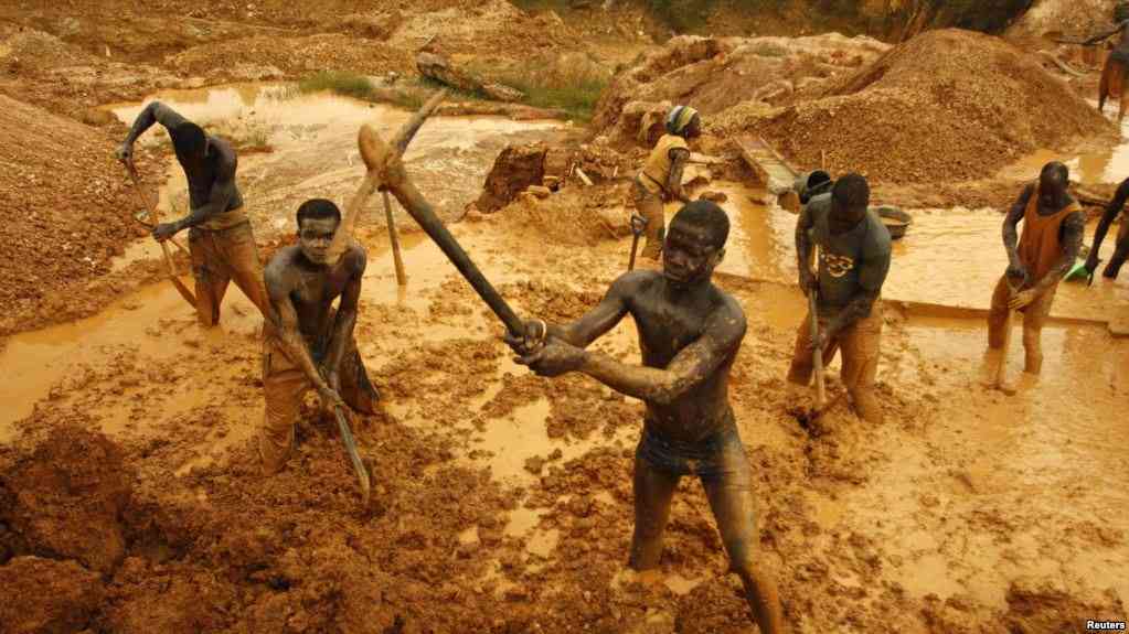 Ghana, Gold, Mining, Collapse