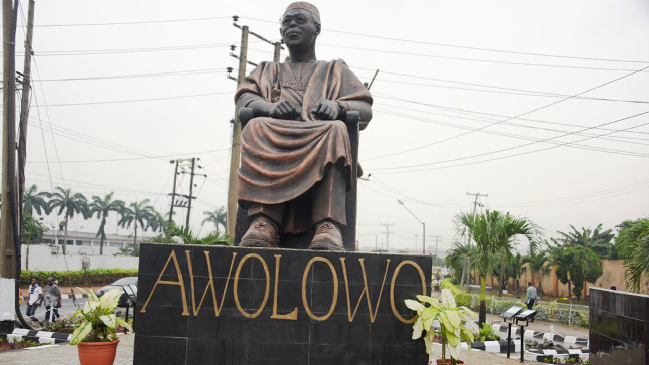 Statues, Lagos