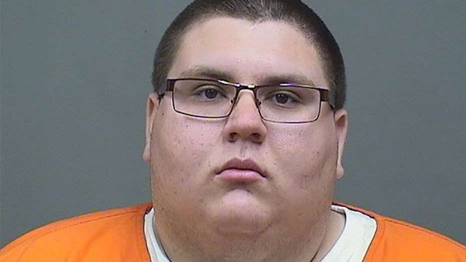 Albert Maruna, 23, was sentenced Monday to seven days in jail after investigators alleged he attempted to seduce who he thought was a teen boy he met on a dating app.  (Mahoning County Sheriff's Office)
