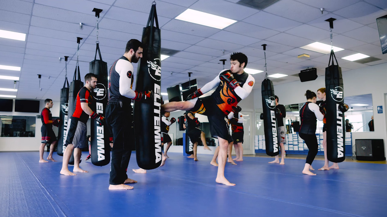 mixed martial arts classes