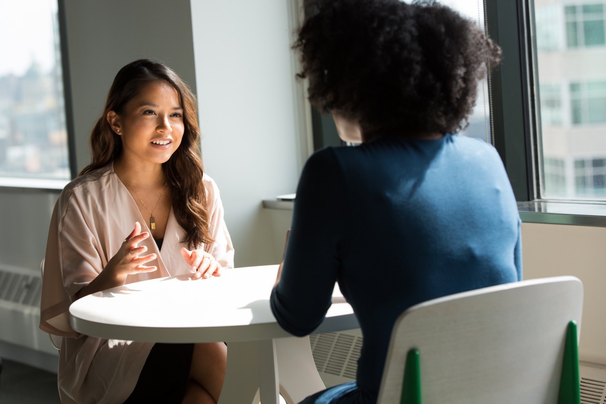 women office talking