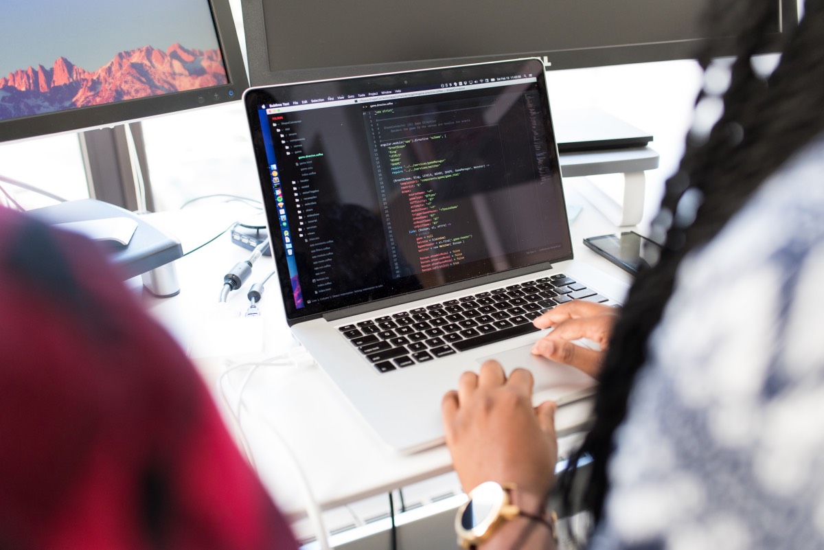 women woman laptop office tech, machine learning