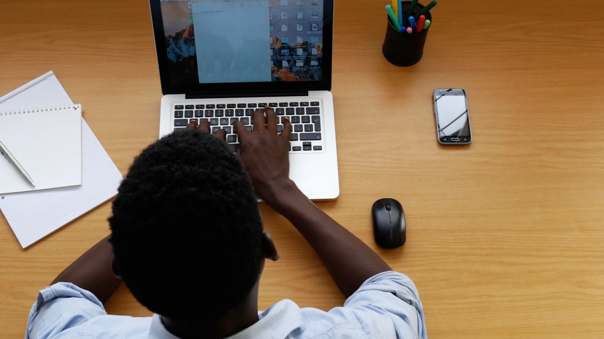 digital gold rush, online businessman laptop man office