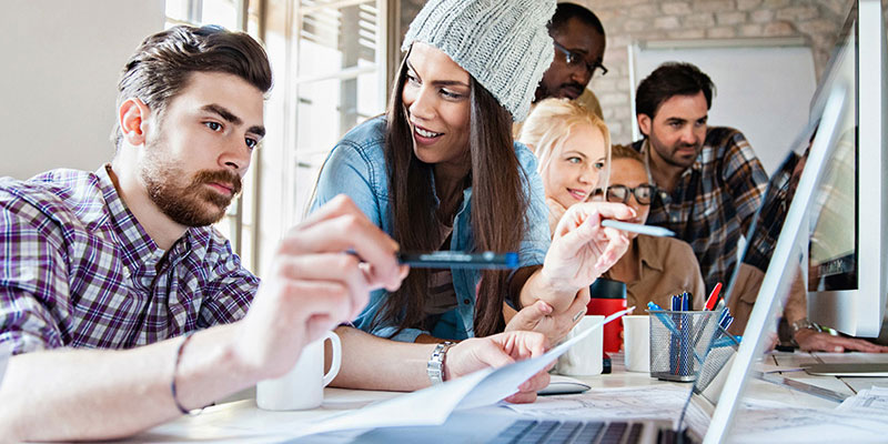 creative thinking creative potential telemarketers phone marketing campaign office