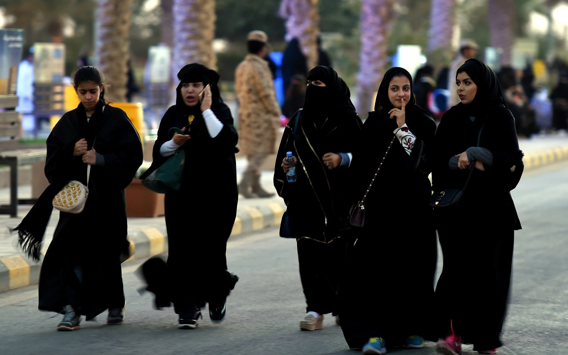 Saudi women in robes