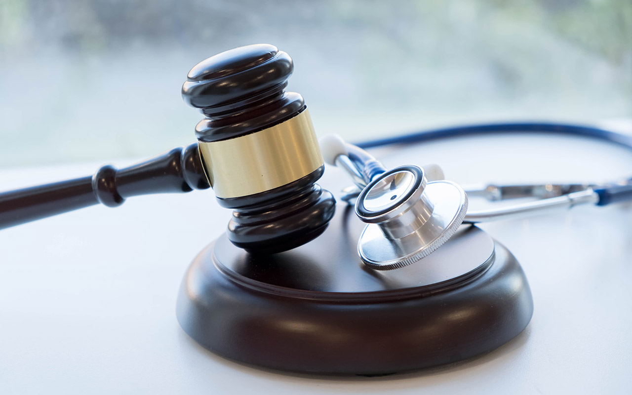 chicago, Joseph Prince Gavel and stethoscope. medical jurisprudence. legal definition of medical malpractice. attorney. common errors doctors, nurses and hospitals make.