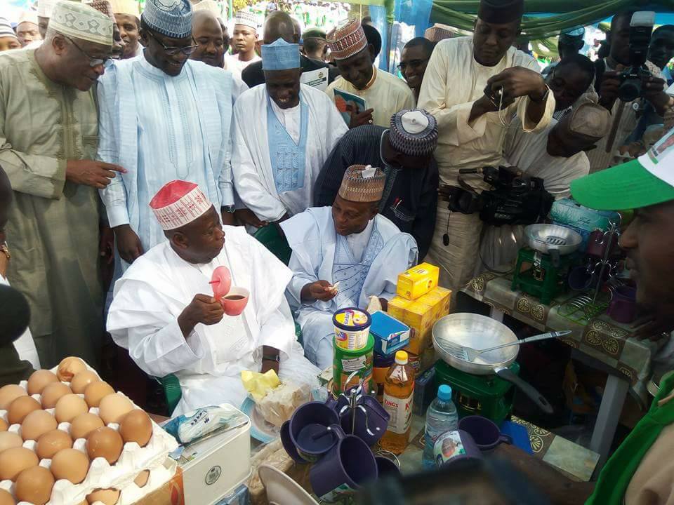 tea NAFDAC The governor of Kano State, Abdullahi Ganduje carries out an empowerment programme for tea sellers in the state in November, 2017.