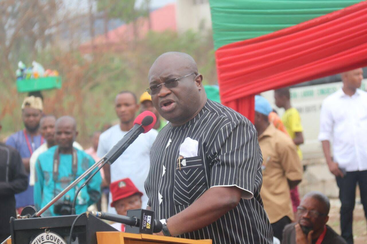 Okezie Ikpeazu