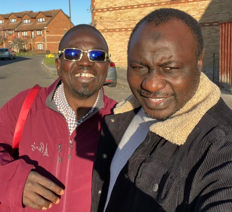 The editor-in-chief of PRNigeria, Mr Yushau Shuaib (left), pays a 'solidarity visit' to the publisher of Daily Nigerian, Ja'afar Ja'afar, in his London home.